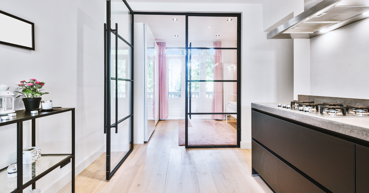 Een glazen deur als blikvanger